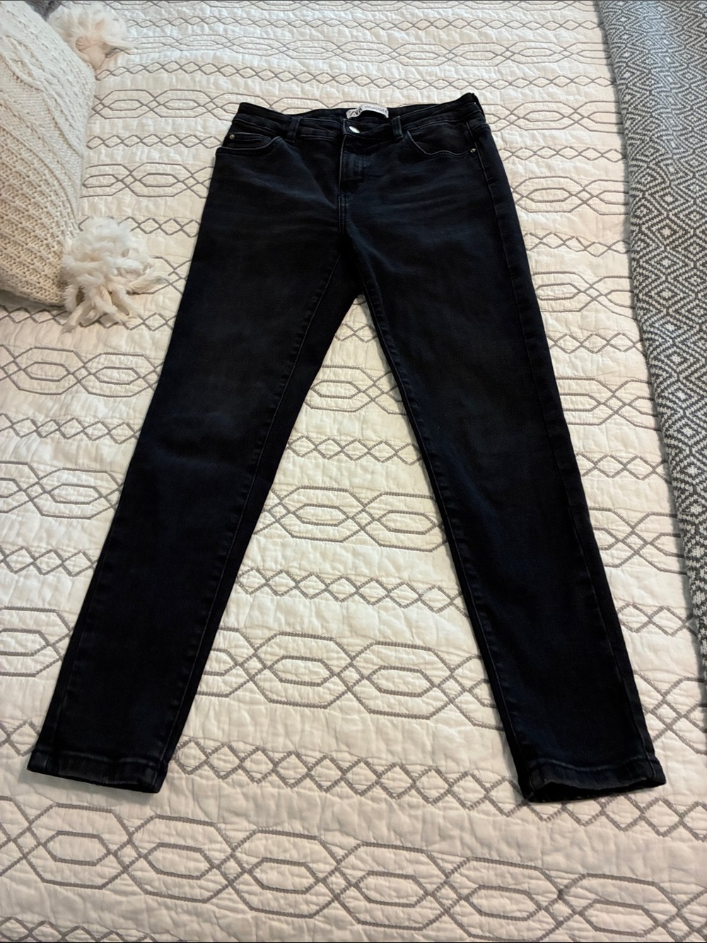 NWOT! Zara Black Skinny Jeans - Slim Fit